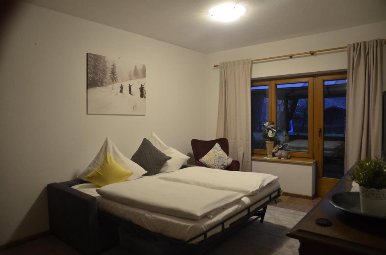 Ferienwohnungen Sunshine Stumm Bilik gambar